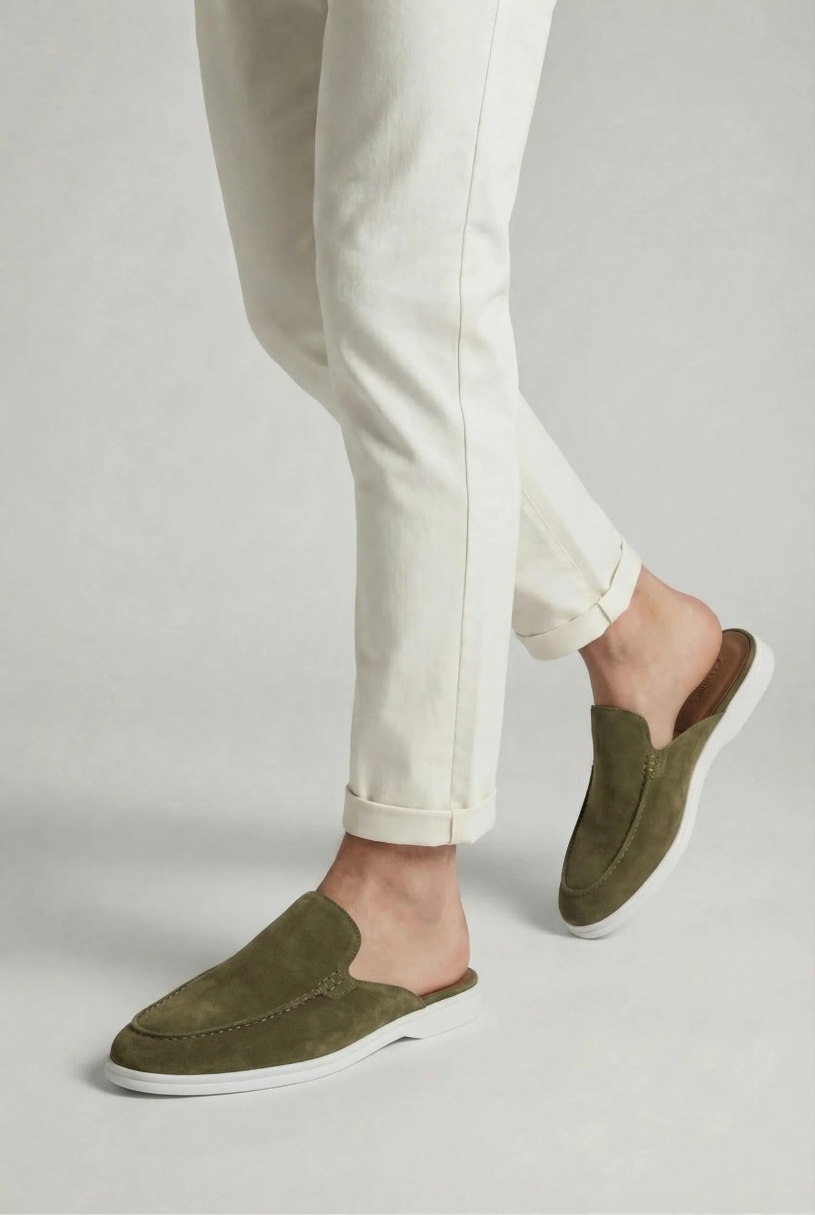 Yacht suede mule Sage